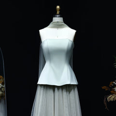 Elegant Strapless Satin Evening Gown