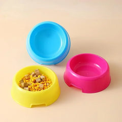 Classic Plastic Pet Feeding Dish