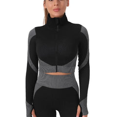Summer Women's Yoga Sets Seamless Sports and Fitness Suit Tight Fast-drying Waist Closing Yoga Clothing Three-piece Set