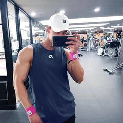 Mens Workout Tank Tops Mash Fabric Quick Dry Muscle Sleeveless Shirts Cut Off Slim Fit Bodybuilding Gym Tees Singlet