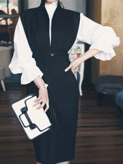 Elegant Sleeveless V-Neck Midi Dress