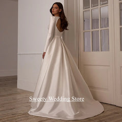 Modern Arabian Wedding Dress for Woman Customized Boat Neck Long Sleeves Sweep Train Open Back A Line Bride Bridal Gown