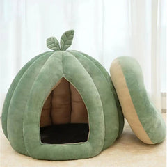 Enclosed Pumpkin Cat Hideaway Bed