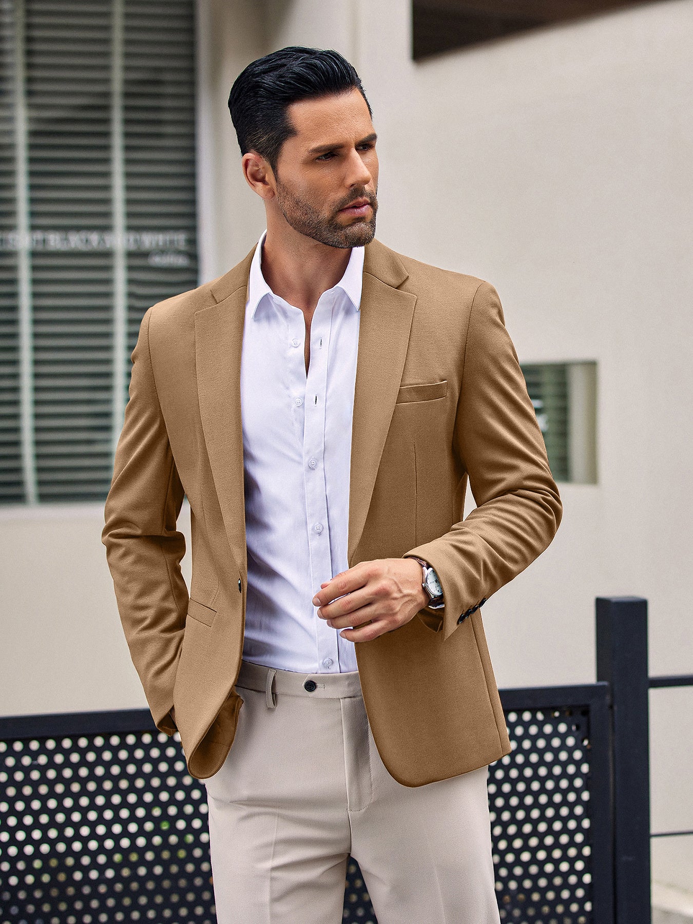 Men’s One-Button Lightweight Knit Blazer