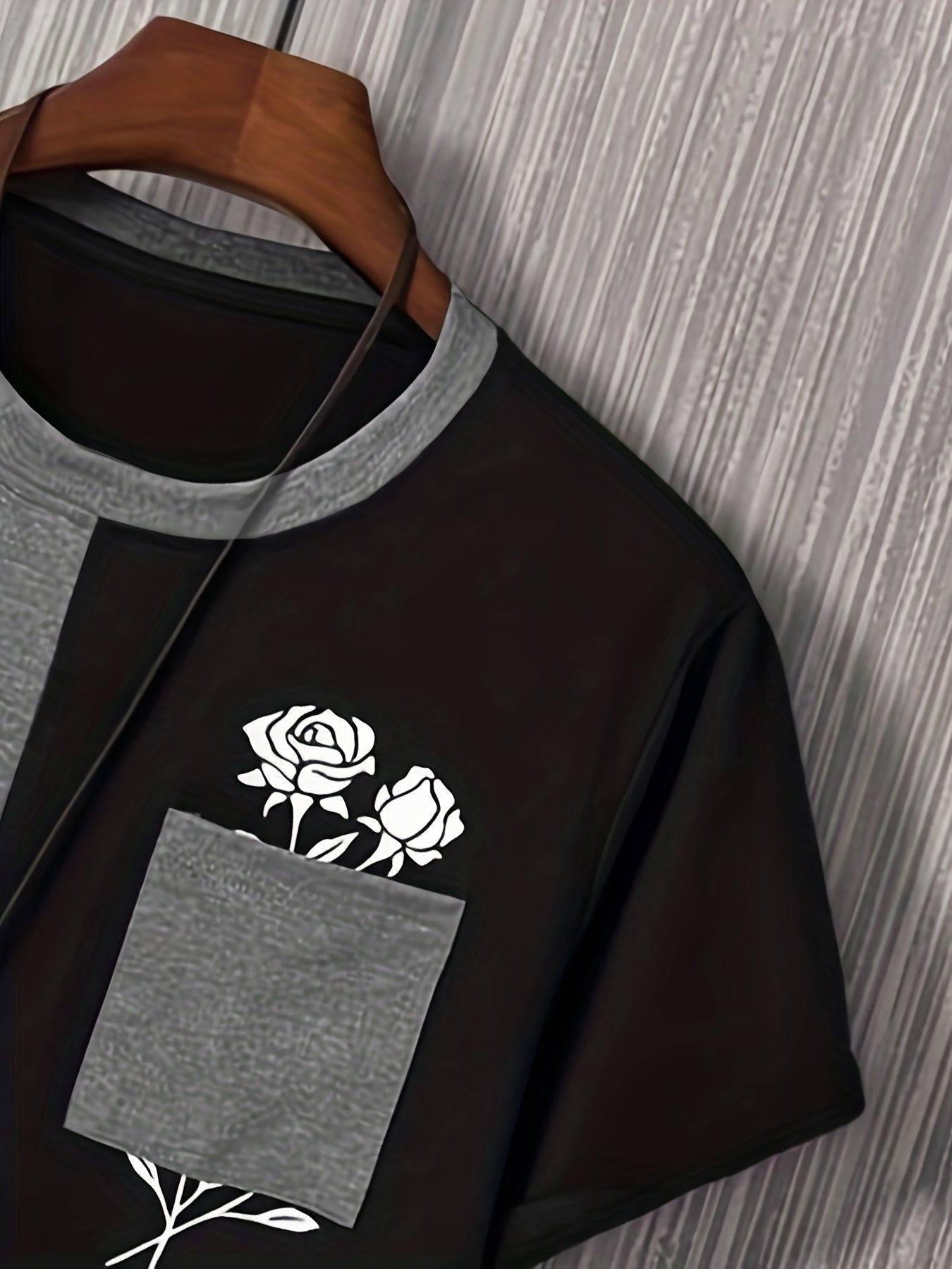 Men’s Rose Color-Block Print T-Shirt