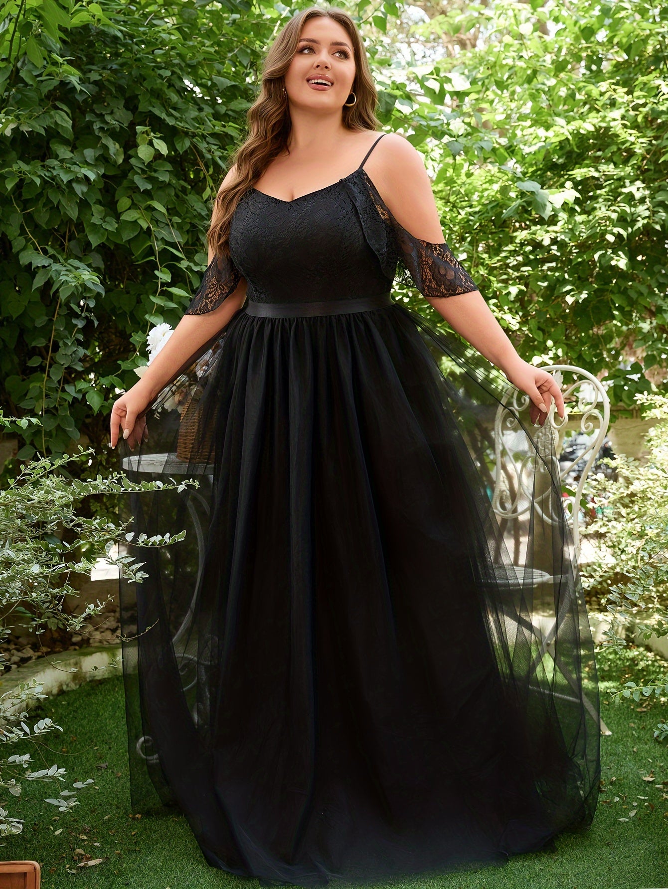 Plus Size Cold Shoulder Lace Wedding Dress