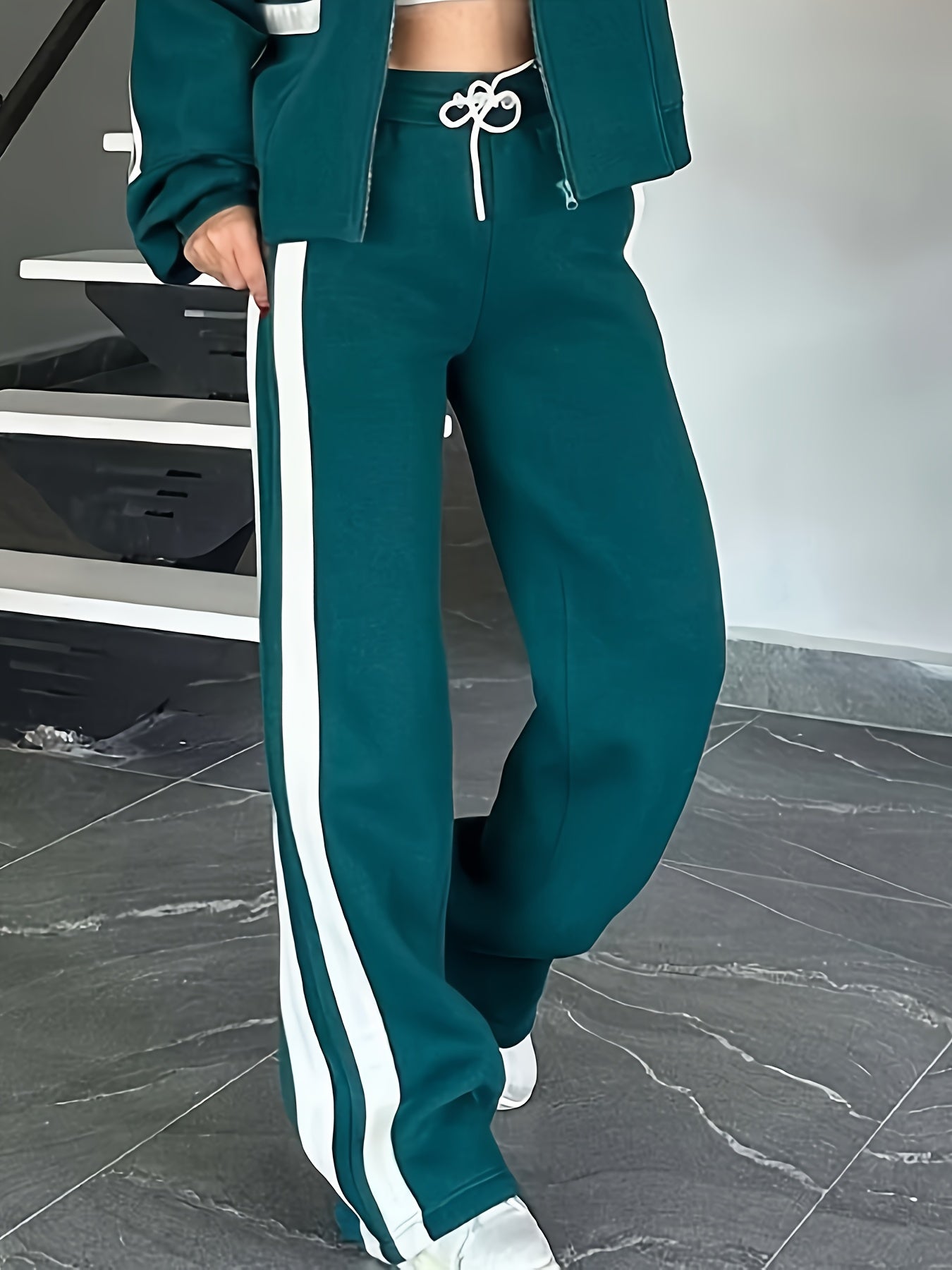 Y2K Striped Jacket & Straight-Leg Pants Set