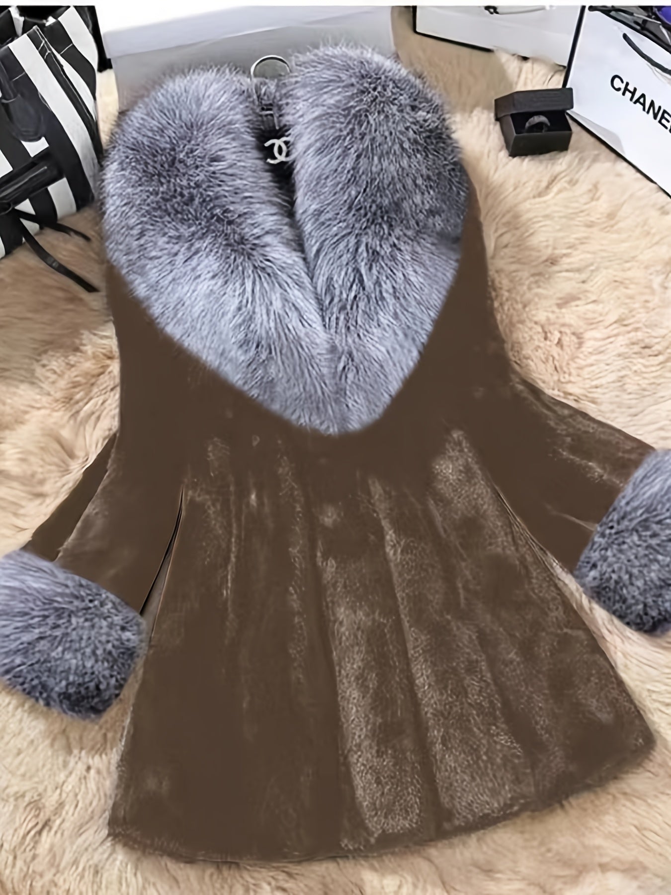 Women’s Oversized Fur-Collar Winter Coat