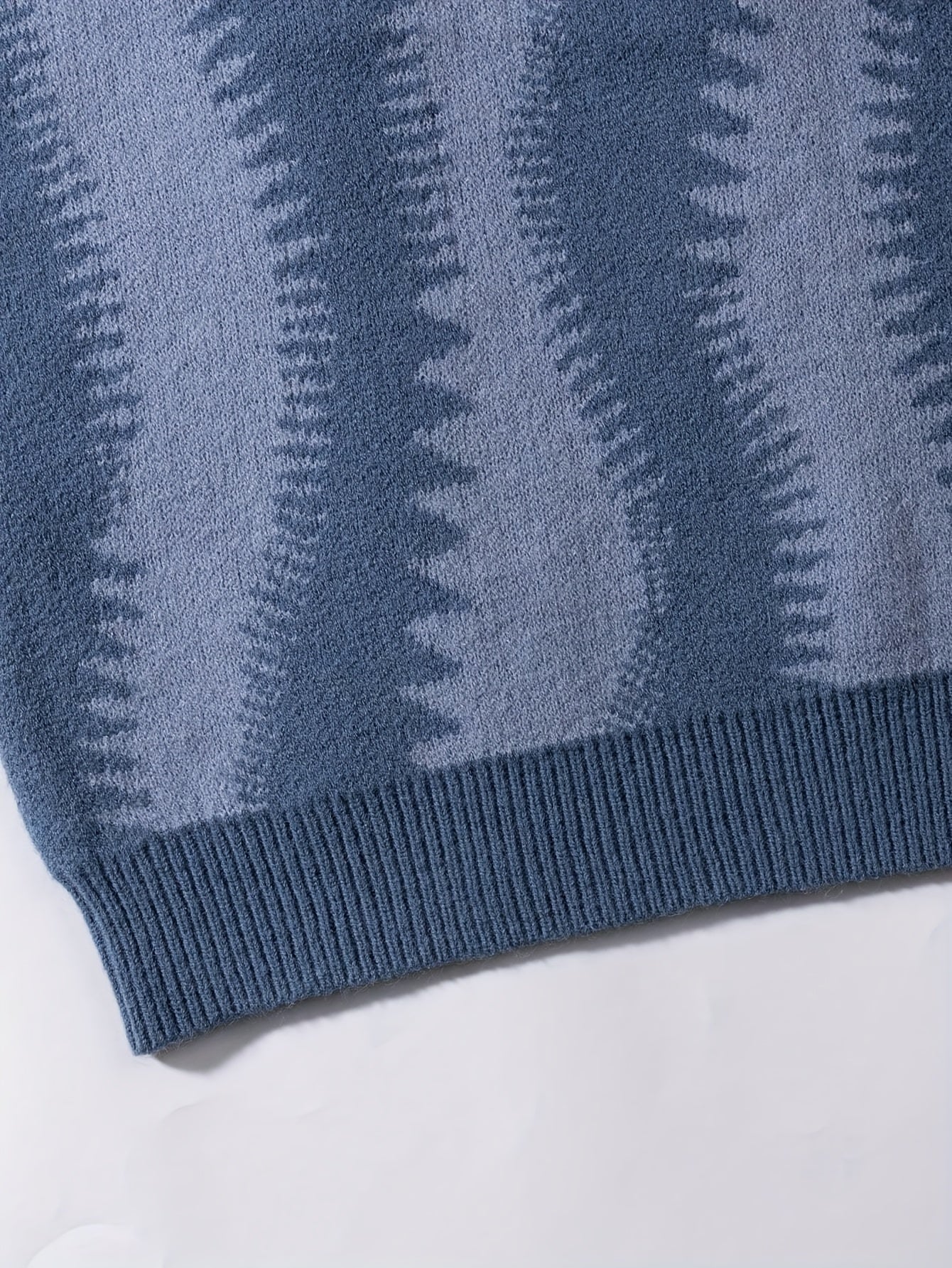 Loose Stripe Knit Pullover