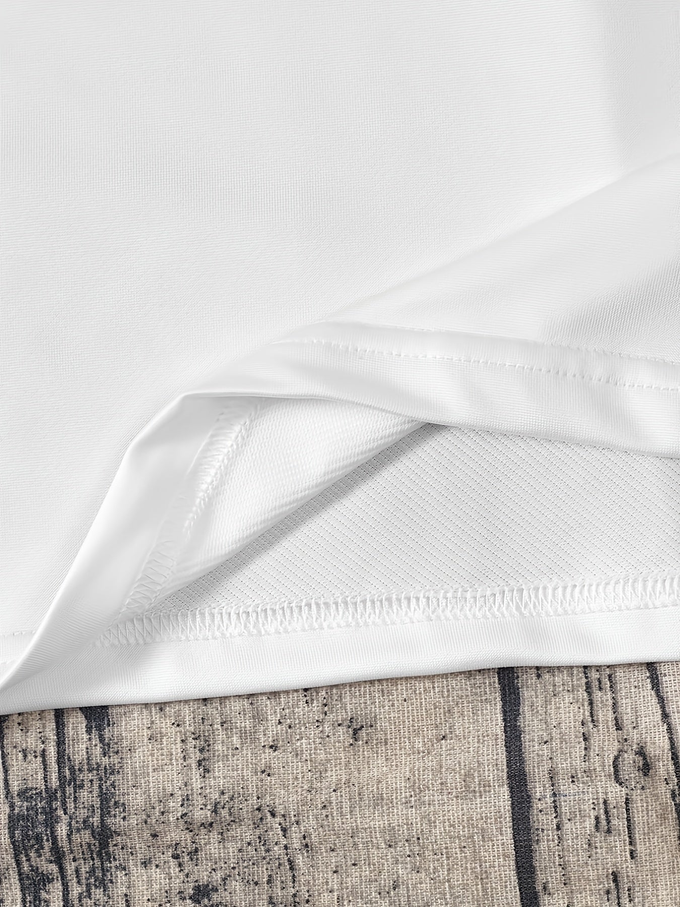 Men’s Geometric Appliqué Crew-Neck T-Shirt