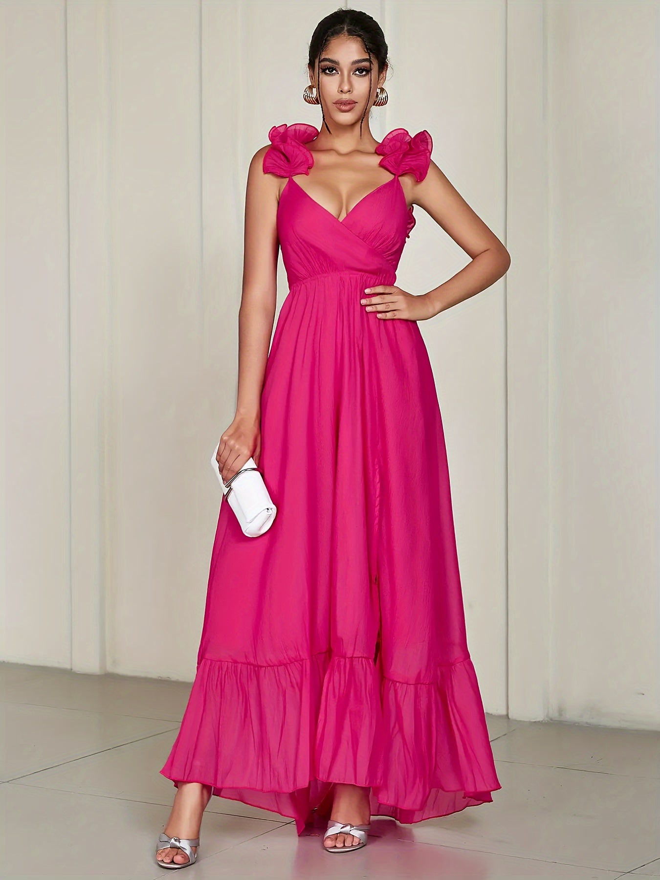 Contrast Mesh V-Neck Wedding Dress