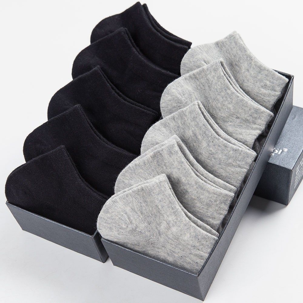 Minimalist Athletic Travel Sock Trio