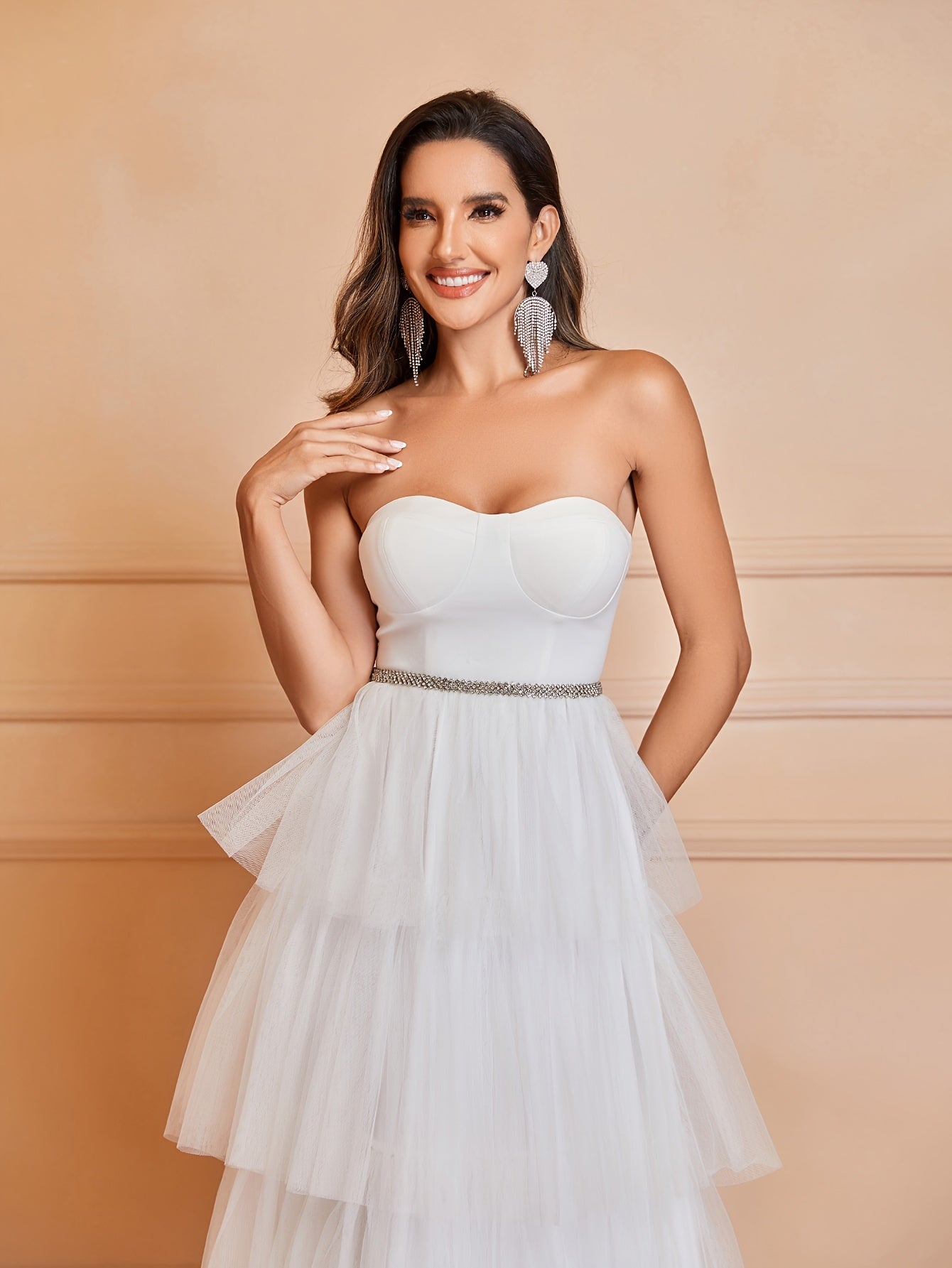 Sweetheart Tiered Backless Wedding Gown