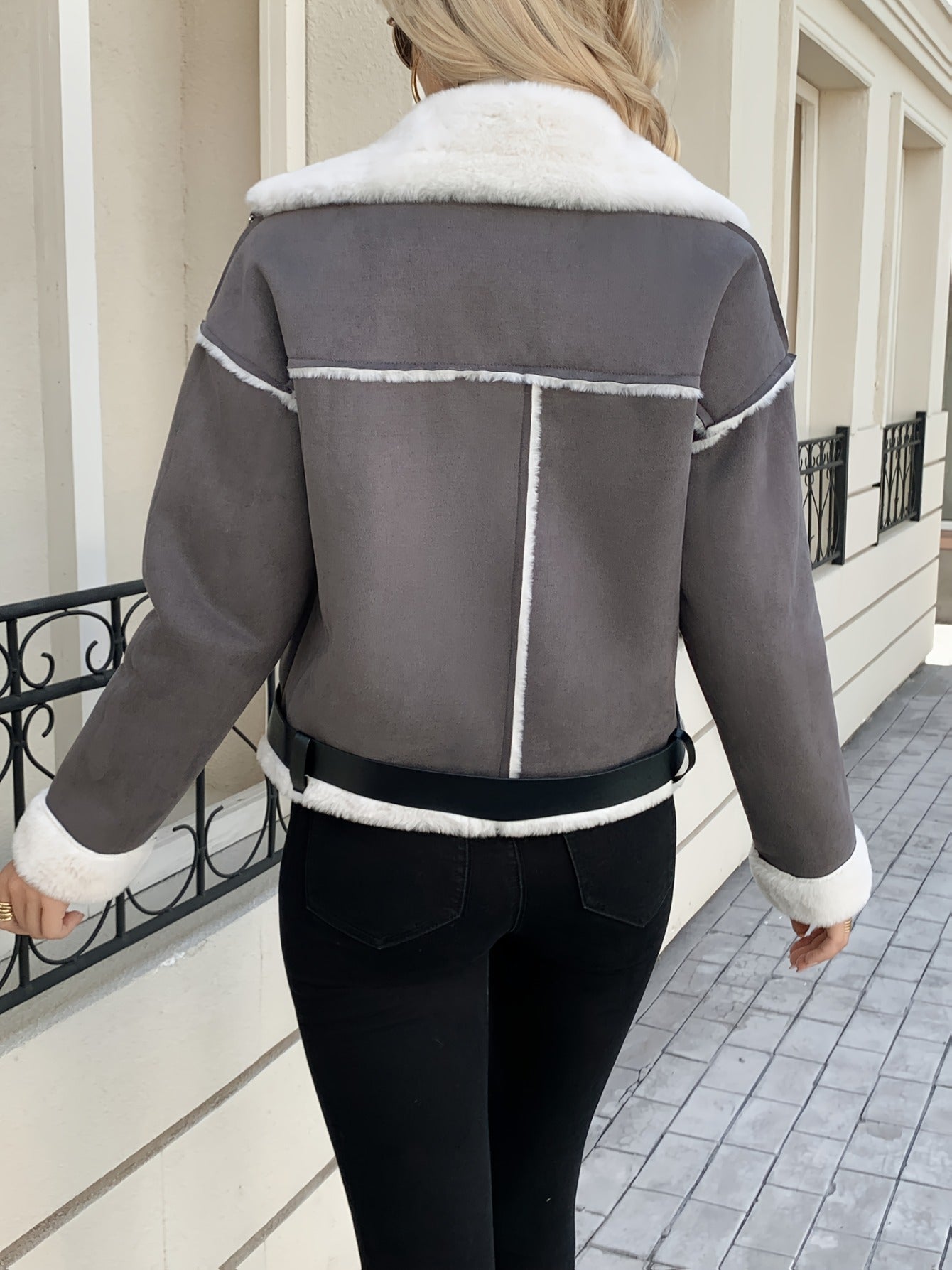 Women’s Oversized Fur-Collar Winter Coat