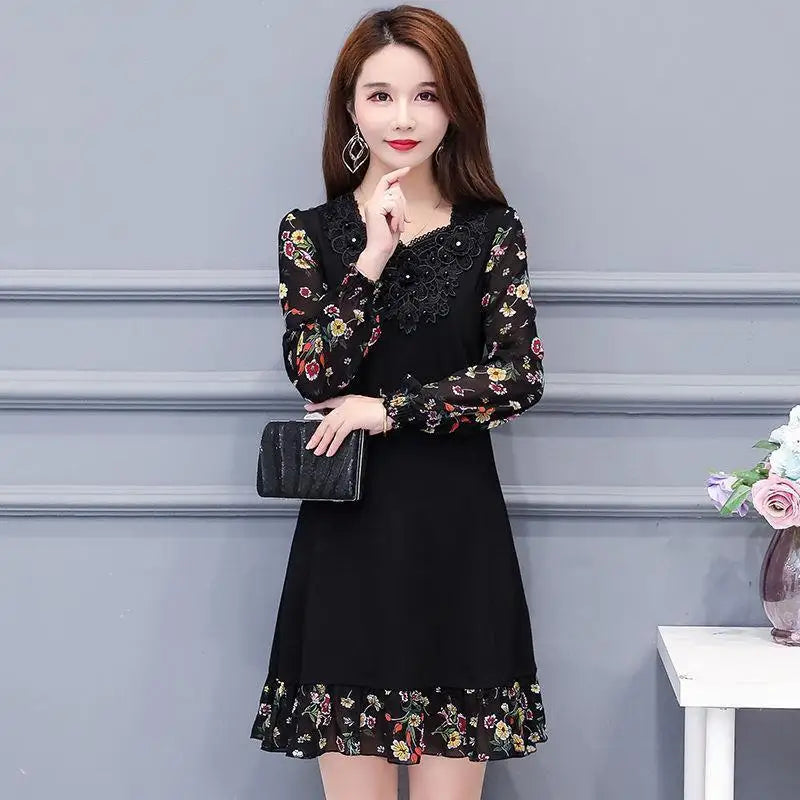 Elegant Polka Dot Midi Dress