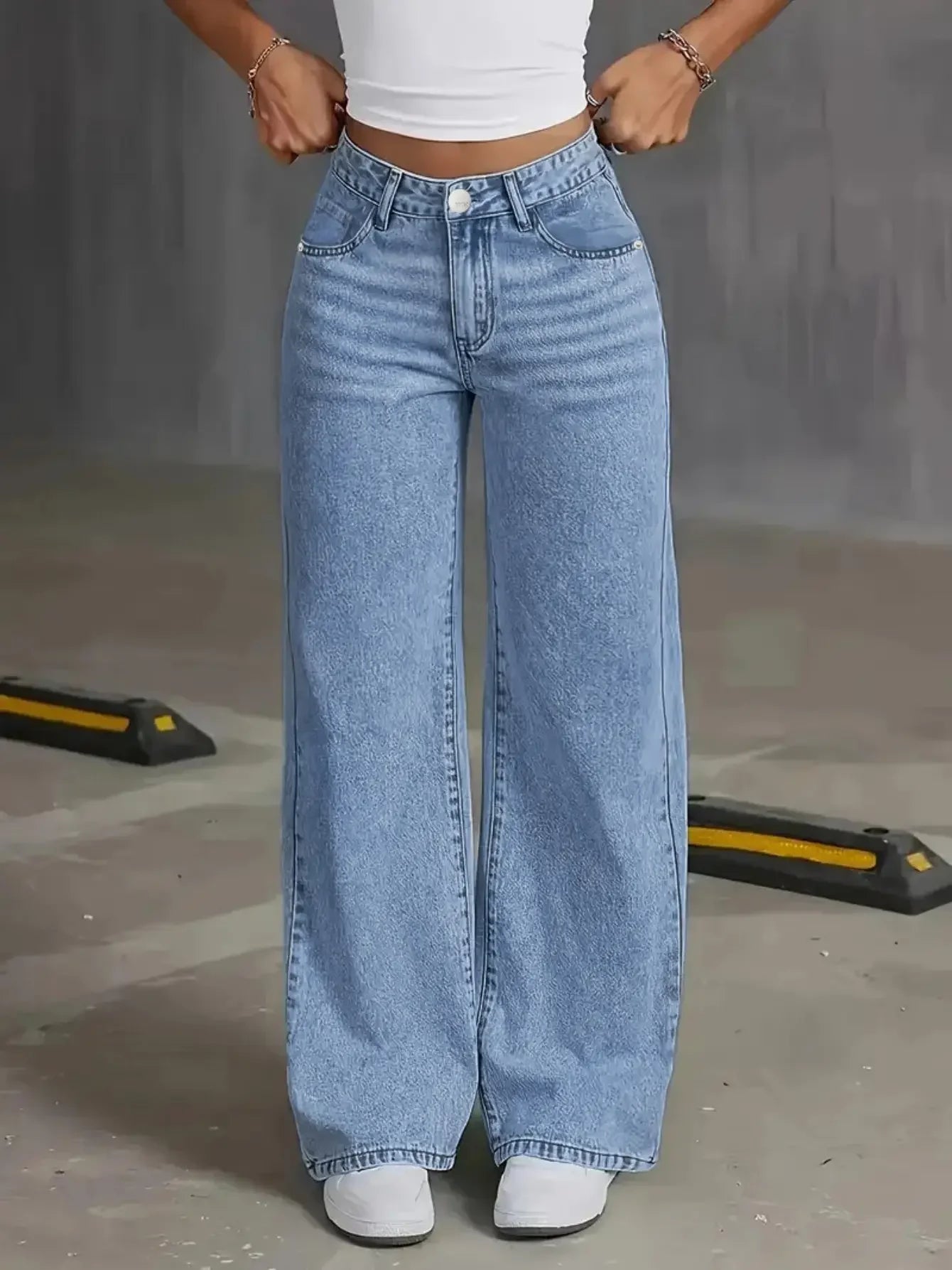 Vintage High-Waist Straight Jeans