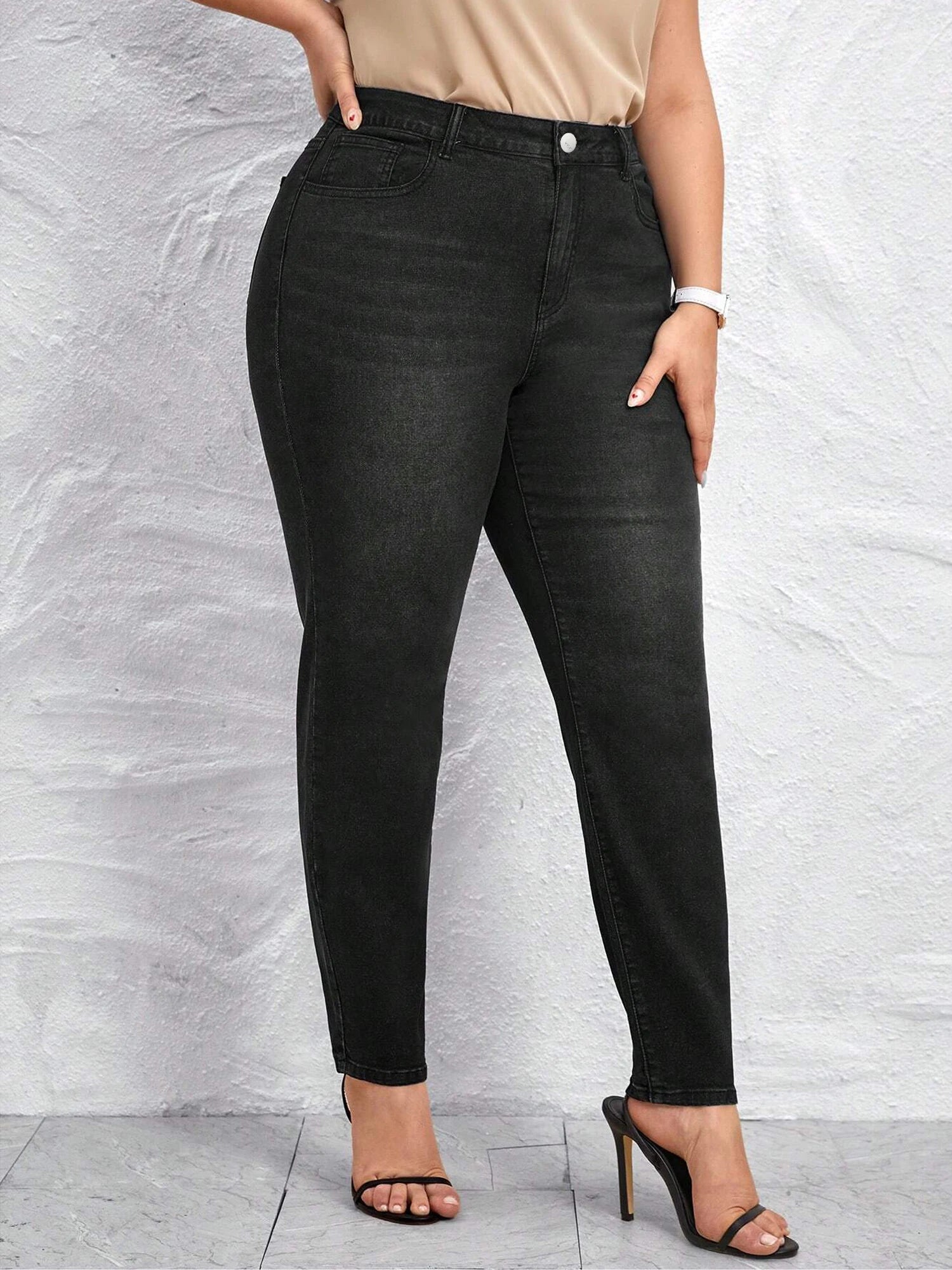 Women's Plus Size Summer Mid Waist Stretch Slim Fit Legging Wholesale Black Gray Feet Skinny Pencil Denim Jeans Pants