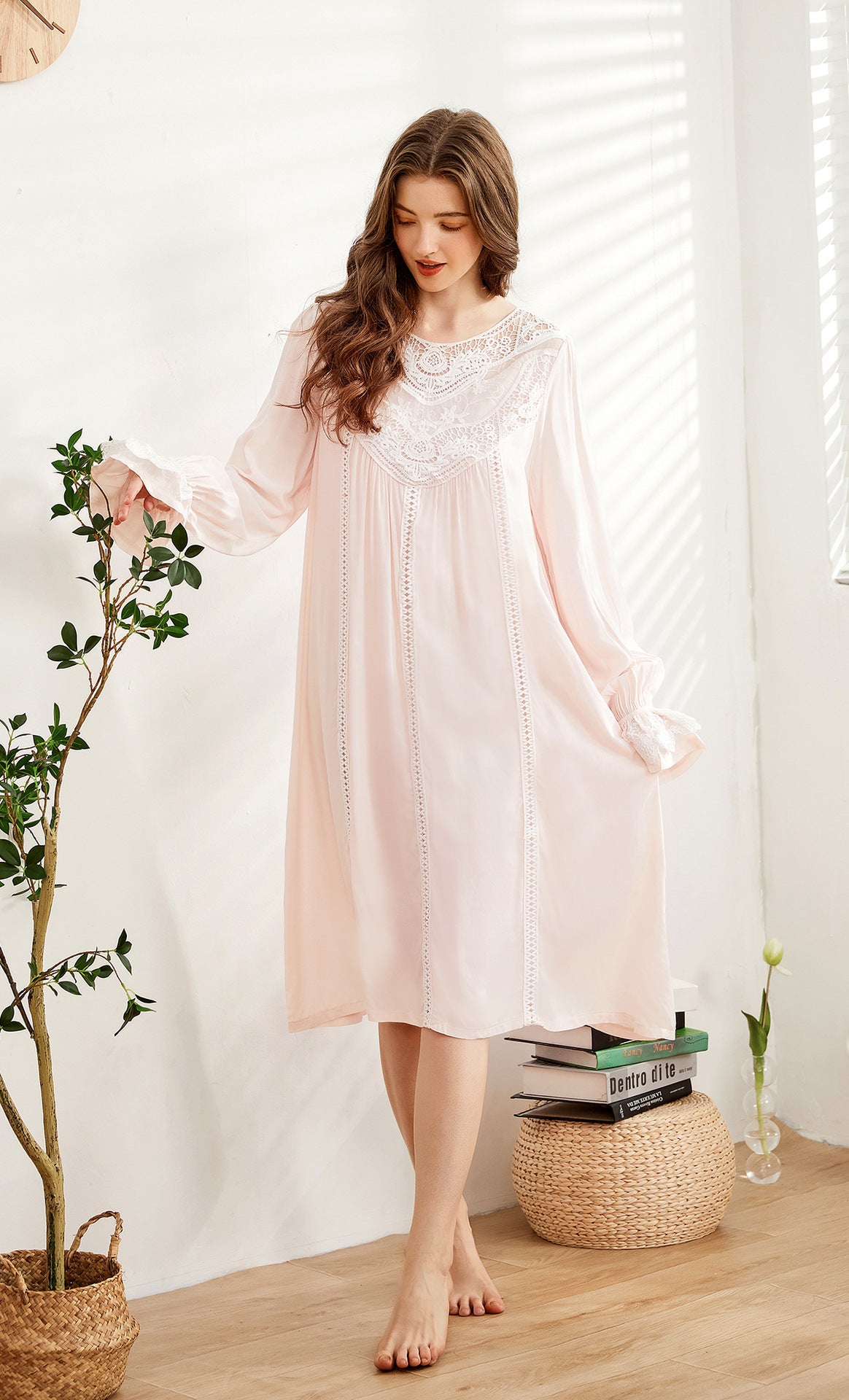 Romantic Lace Nightdress Women French Style Fairy Sleep Lace Dress Elegant Long Sleeve Cotton Nightgown Victorian Loungewear