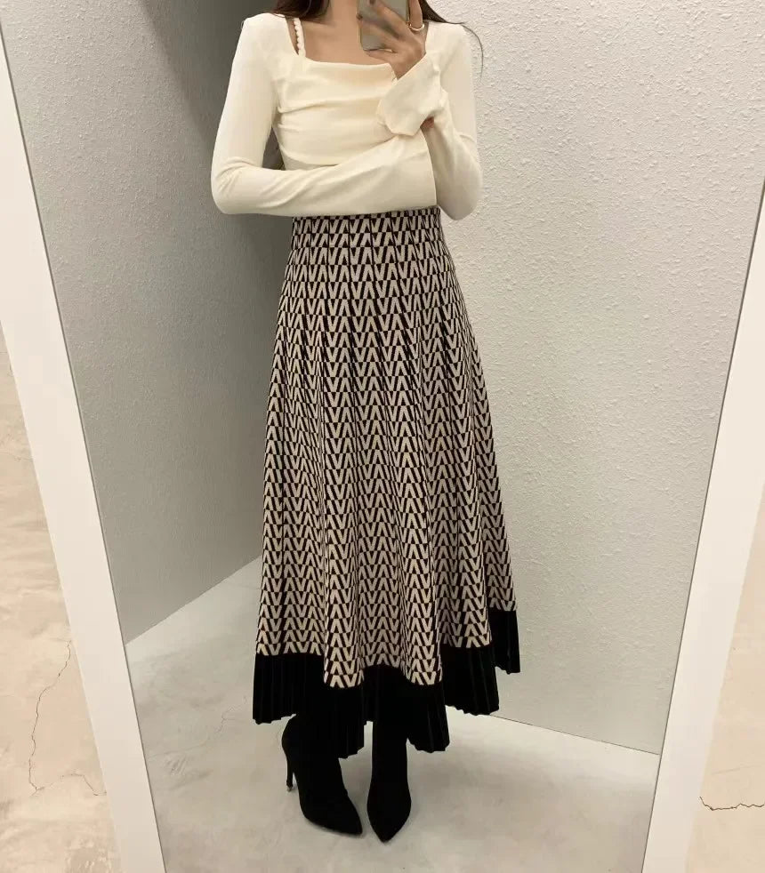 Retro Knitted Pleated Midi Skirt