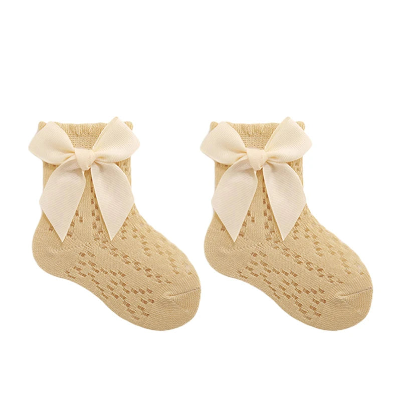 Baby Girl Lace Ruffle Grip Socks