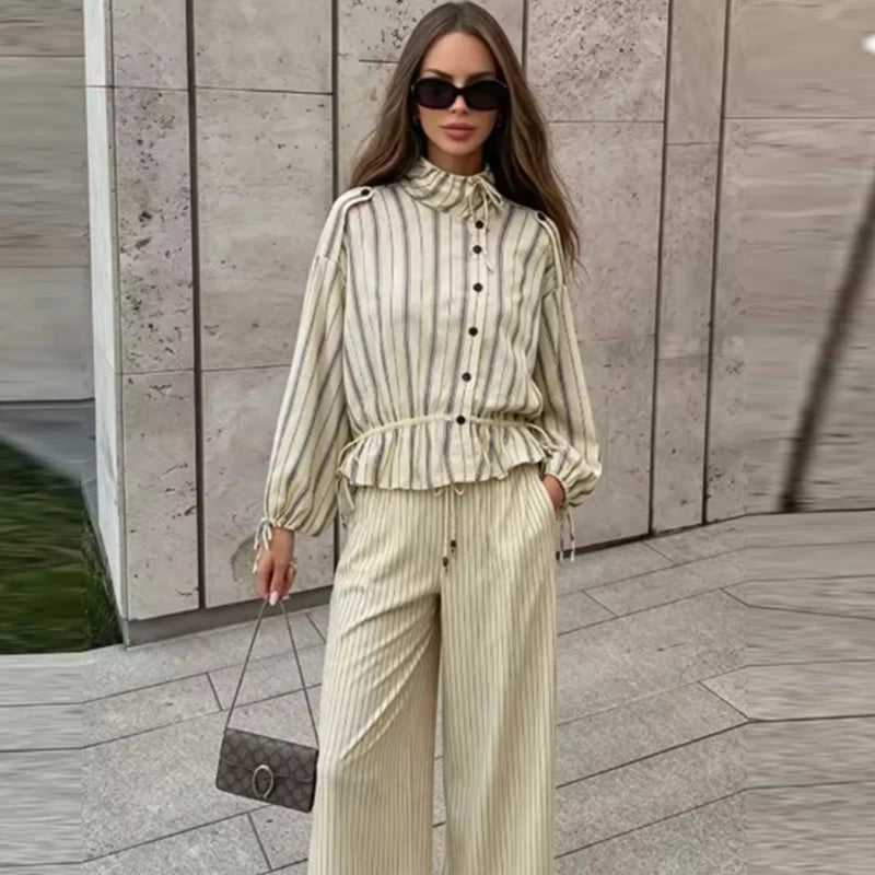 Women's Shirts Autumn 2026 New Fashion Stripes Slim Unique Youth Street Autumn Blouses Chic Elegant Travel Comfortable Blouse