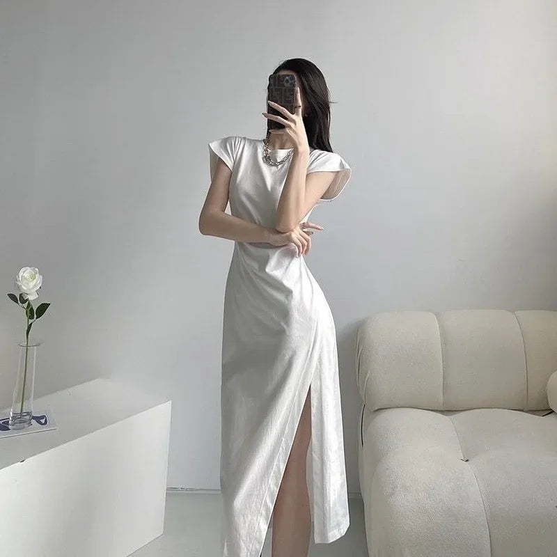 Chic Minimalist White Midi Dress