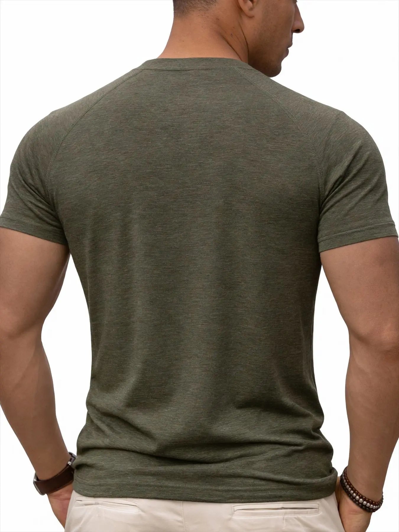 Men's fitness sports T-shirt for training, showing muscles, loose fit, suitable for summer fashion and casual running.