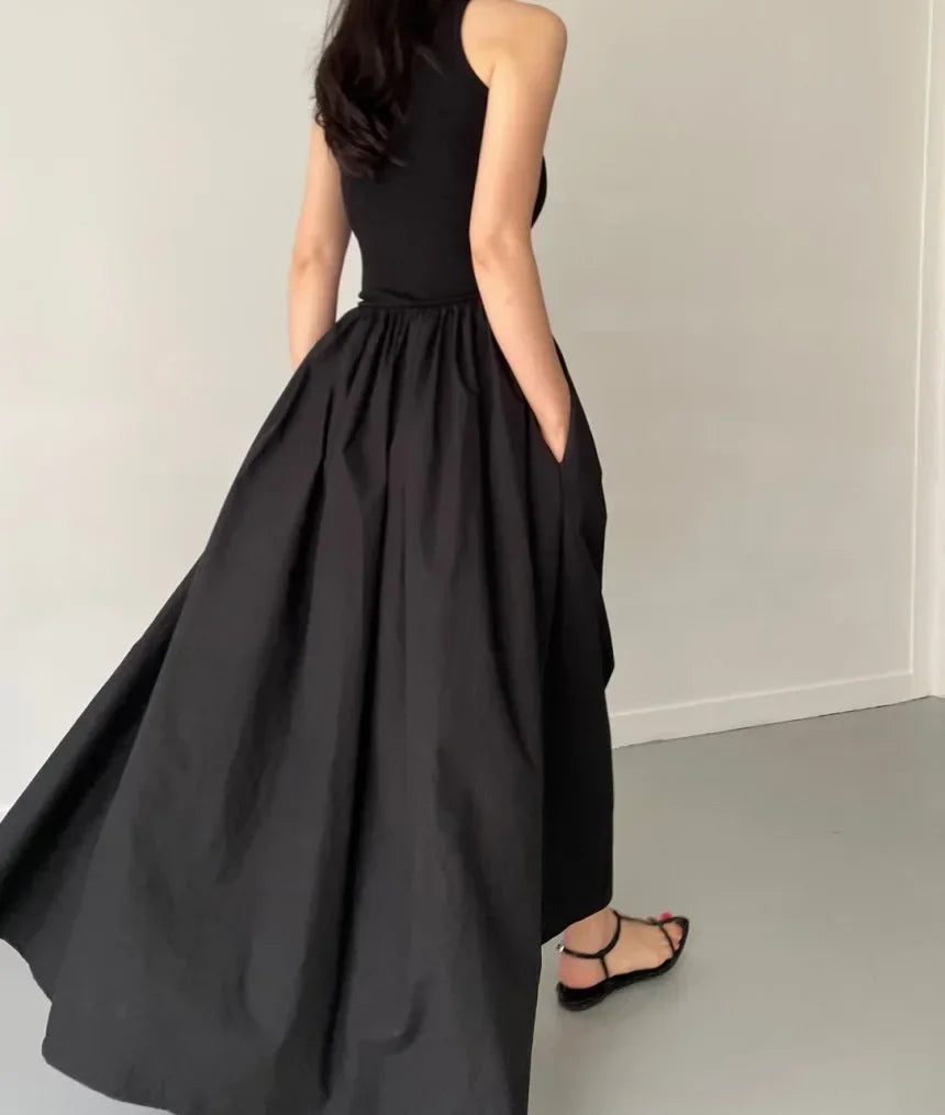 Female Fashion Style Dress New Summer Simple Elegant Black Long Dresses For Women Round Neck Sleeveless High Waist Temperament