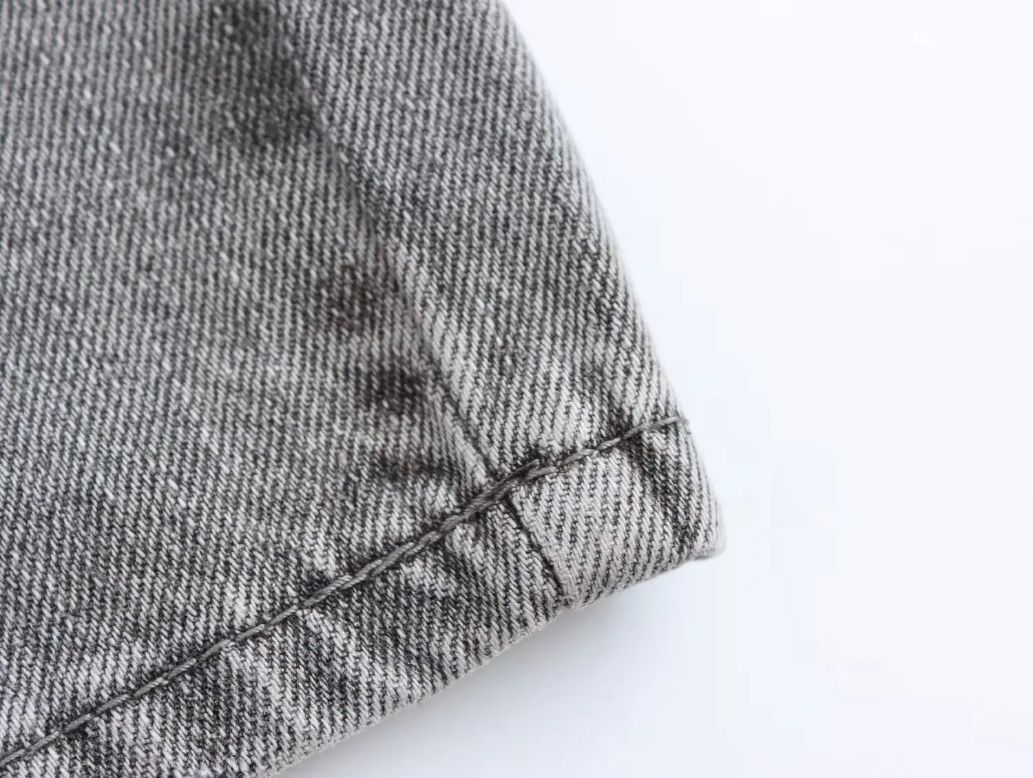 Slanted Placket Retro Wide Jeans