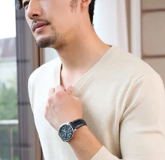 Thick Solid V-Neck Pullover
