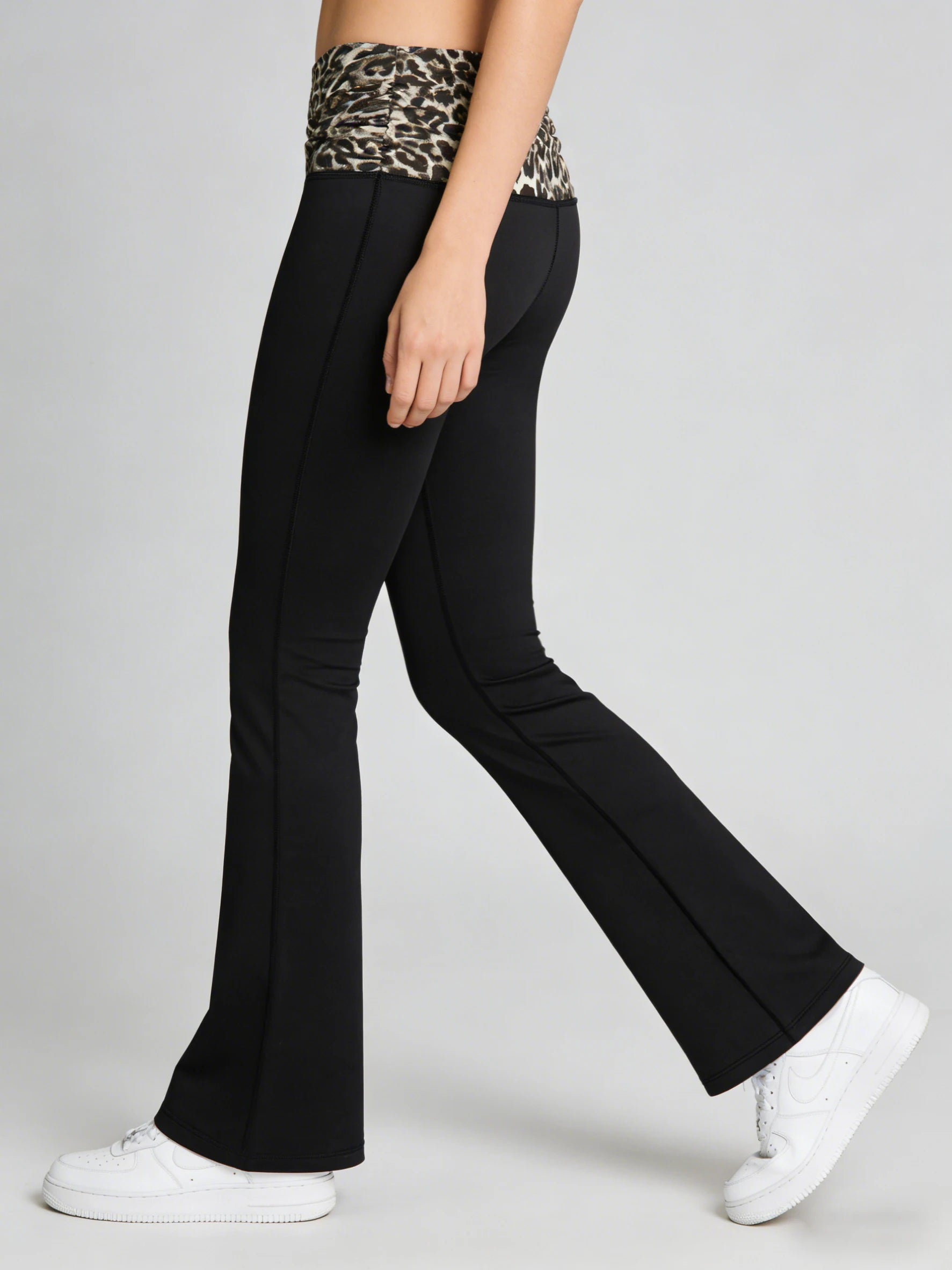 Fashionable Leopard Print Pleated Yoga Pants High Elastic Comfort Slim Fit Bell Bottoms Waistline Splicing Sporty Trousers