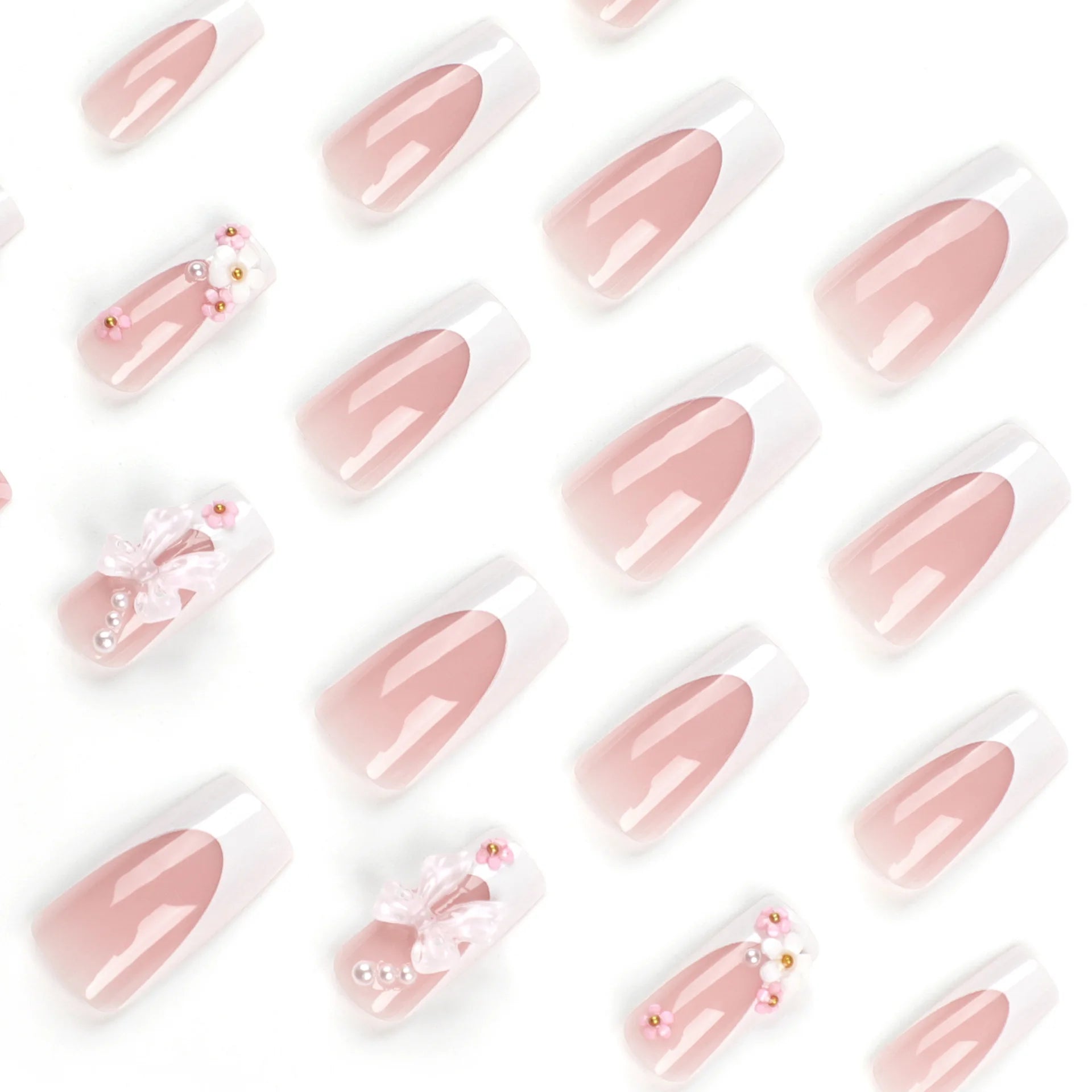 24 square-shaped false nails, 1 jelly glue sticker + 1 nail file