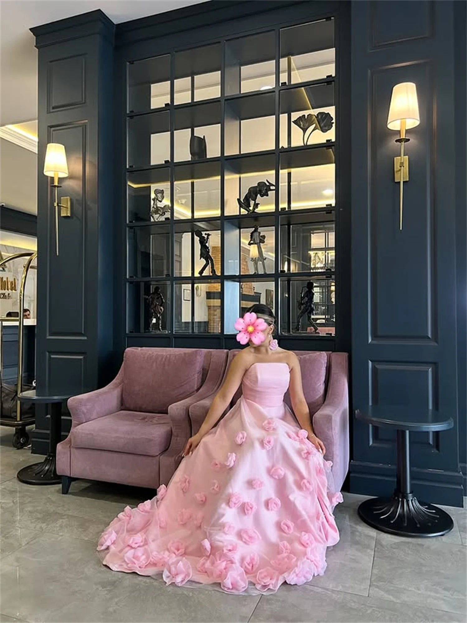 Luxurious Strapless Floral Evening Dress