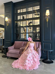 Luxurious Strapless Floral Evening Dress