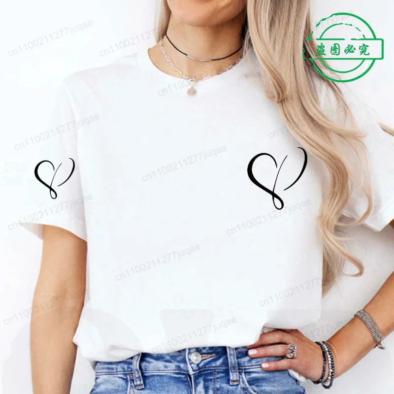 Red Heart Graphic Casual Tee