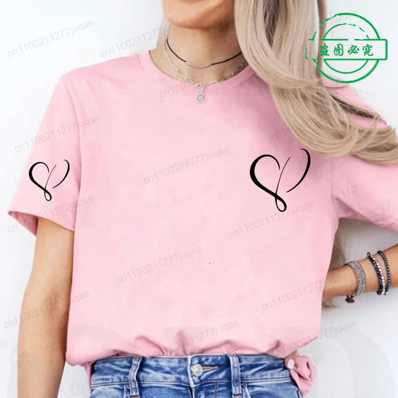 Red Heart Graphic Casual Tee