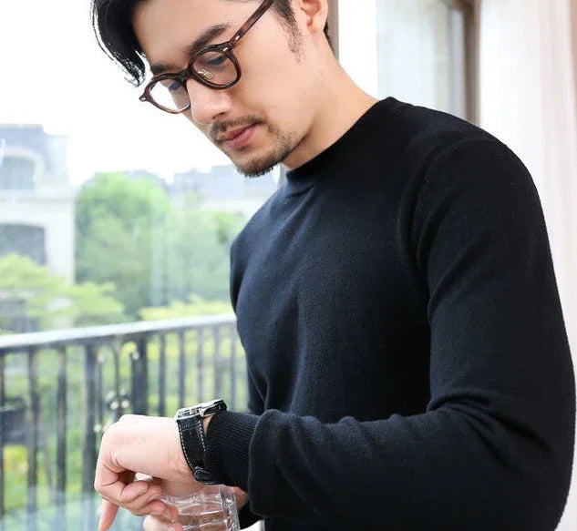 Thick Solid V-Neck Pullover