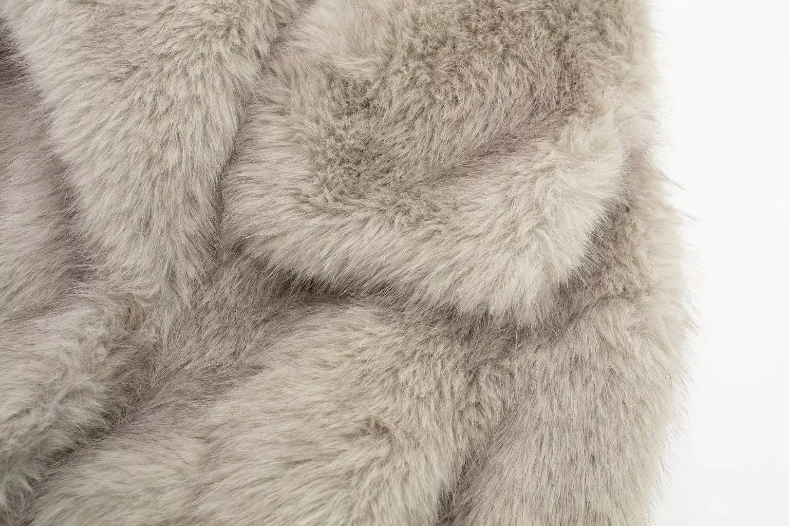 HH 2024 Women 's Vintage Soild Faux Fur Coat Turn-down Collar Long Sleeve Warm Plush Wool Coats Lady Winter Autumn Outwear
