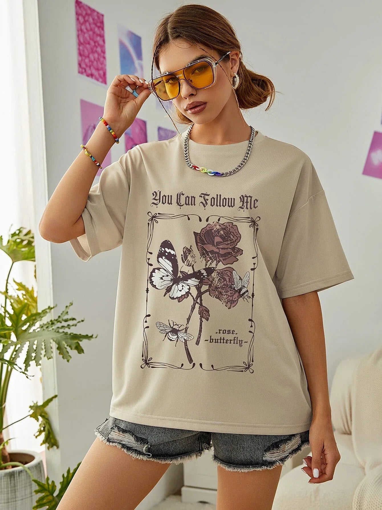 Follow Me Graphic Summer Tee