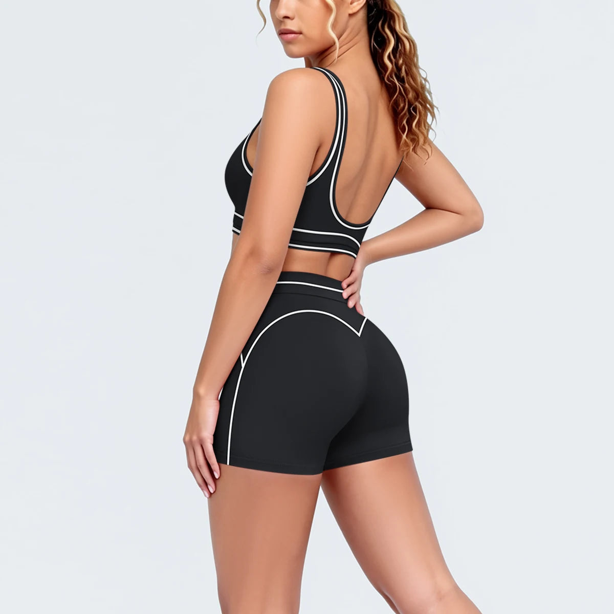 New Woman Yoga Set Color Blocking Sexy Sport Bra Yoga Underwear with Chest Pad High Waist Stripe Running Fitness Shorts Yoga Set