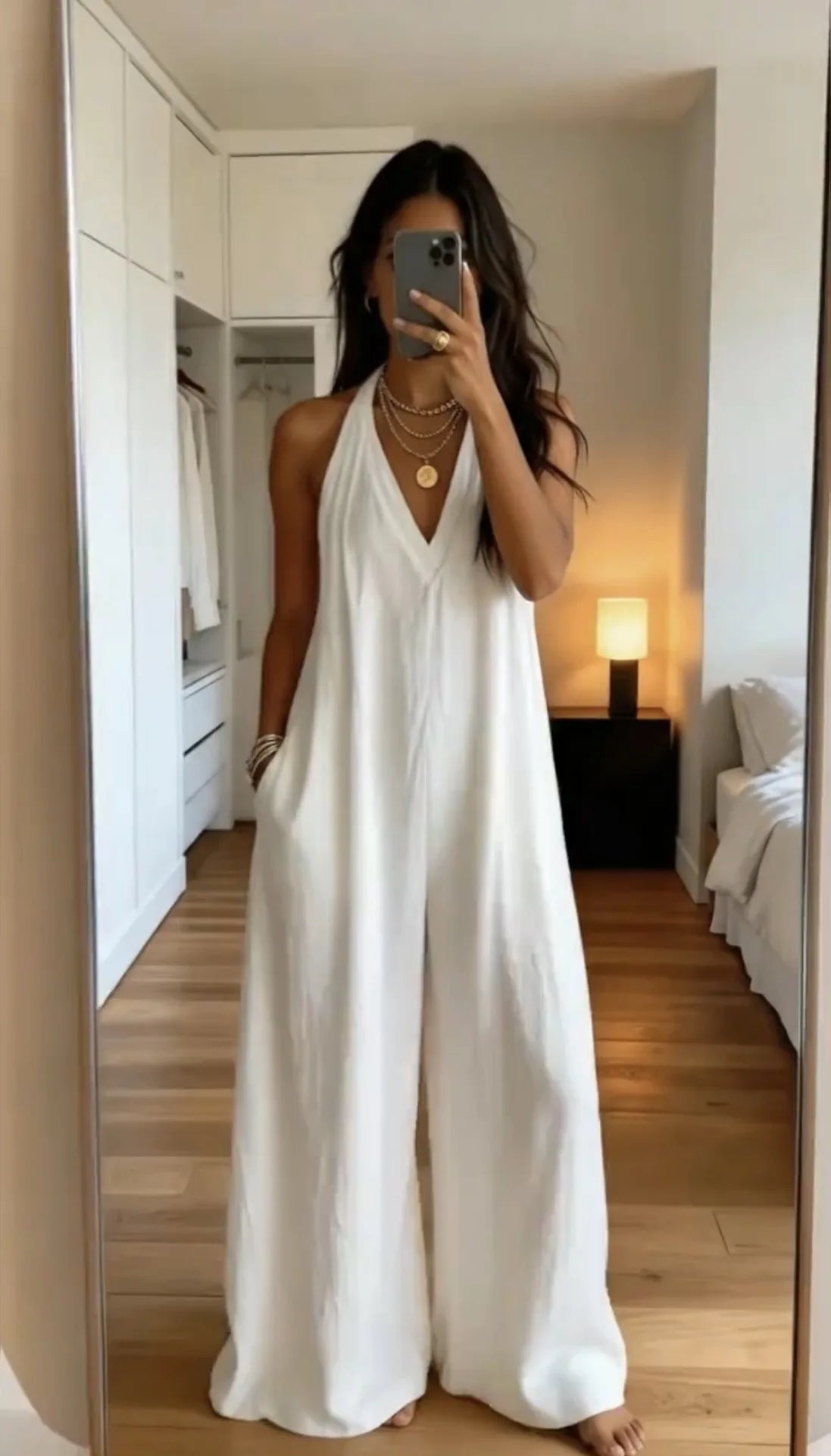Women's White Halter Jumpsuit Deep V Neck Sleeveless Wide Leg Cuffed Hem Pocketed Boho Resort Casual Summer Y2K Chic Jumpsuit