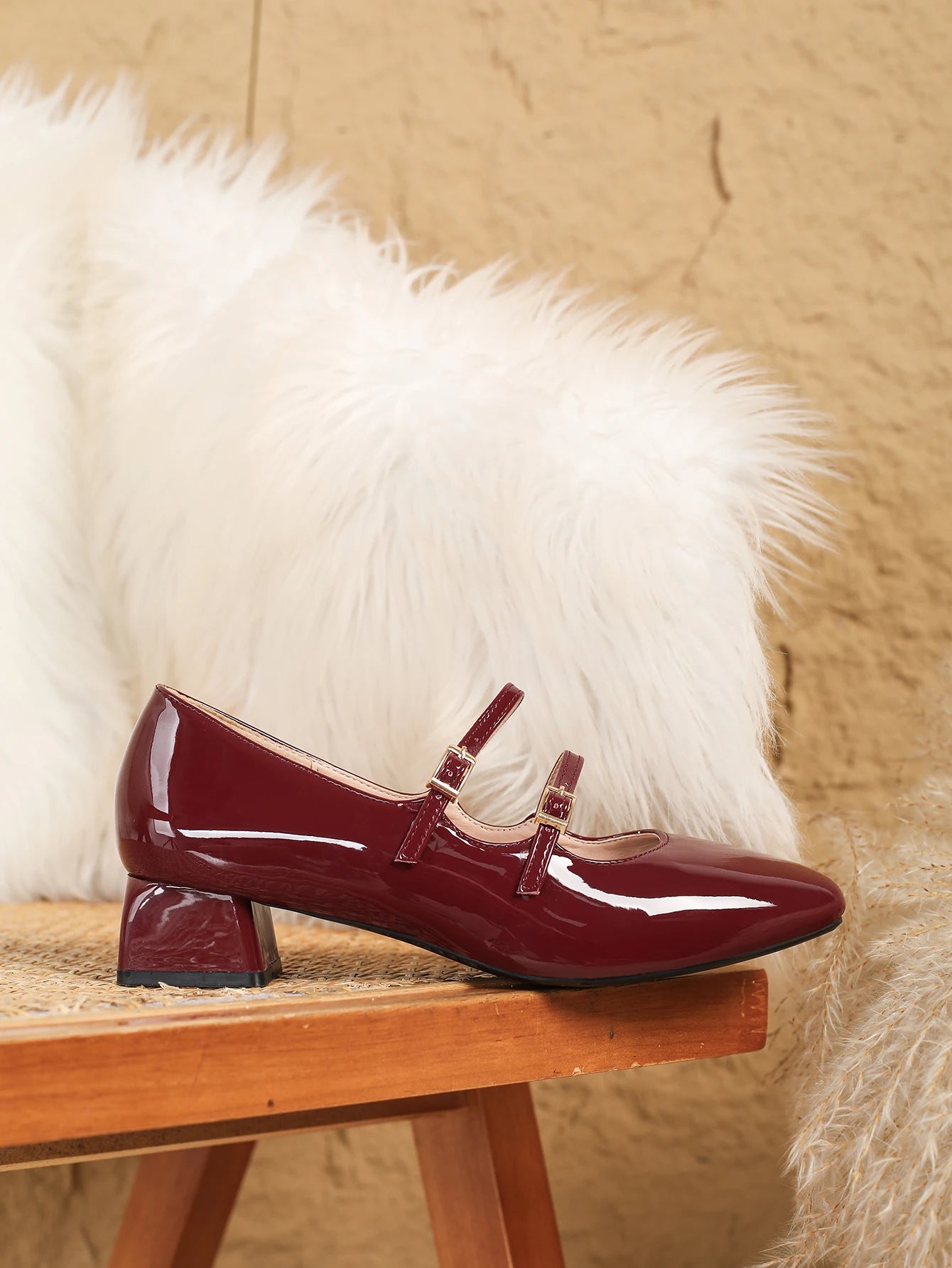 Women Patent Leather Mary Jane Pumps