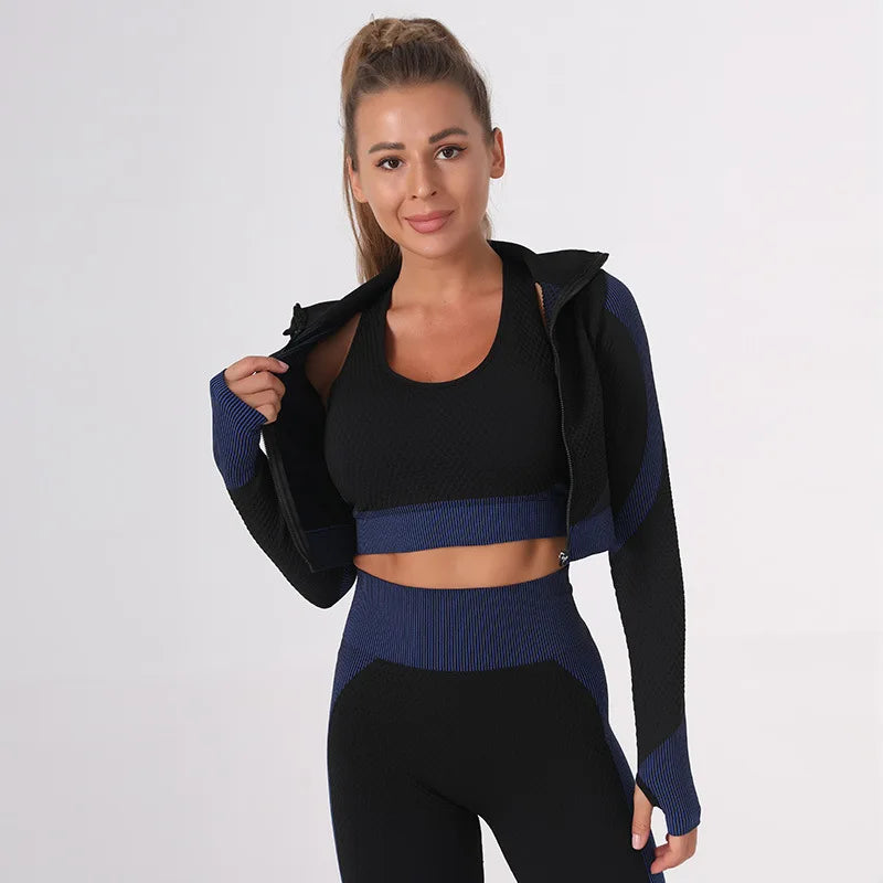 Summer Women's Yoga Sets Seamless Sports and Fitness Suit Tight Fast-drying Waist Closing Yoga Clothing Three-piece Set