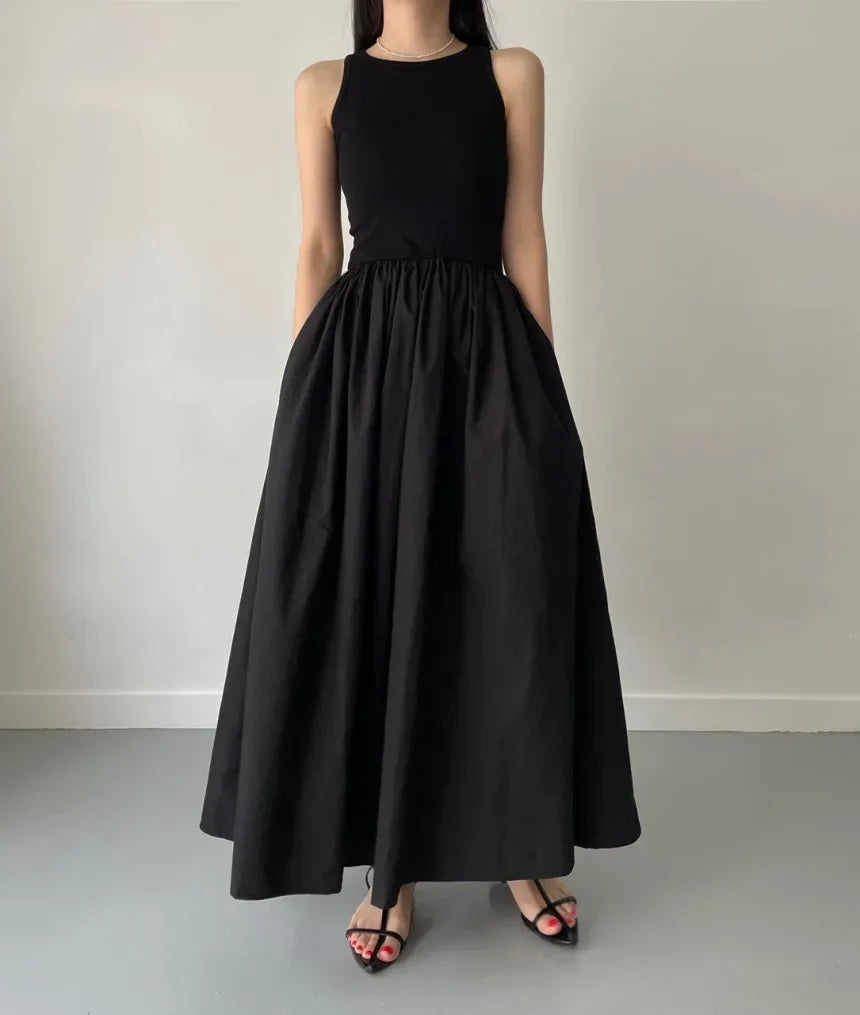 Female Fashion Style Dress New Summer Simple Elegant Black Long Dresses For Women Round Neck Sleeveless High Waist Temperament