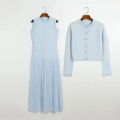 Elegant Knitted Pleated Maxi Dress