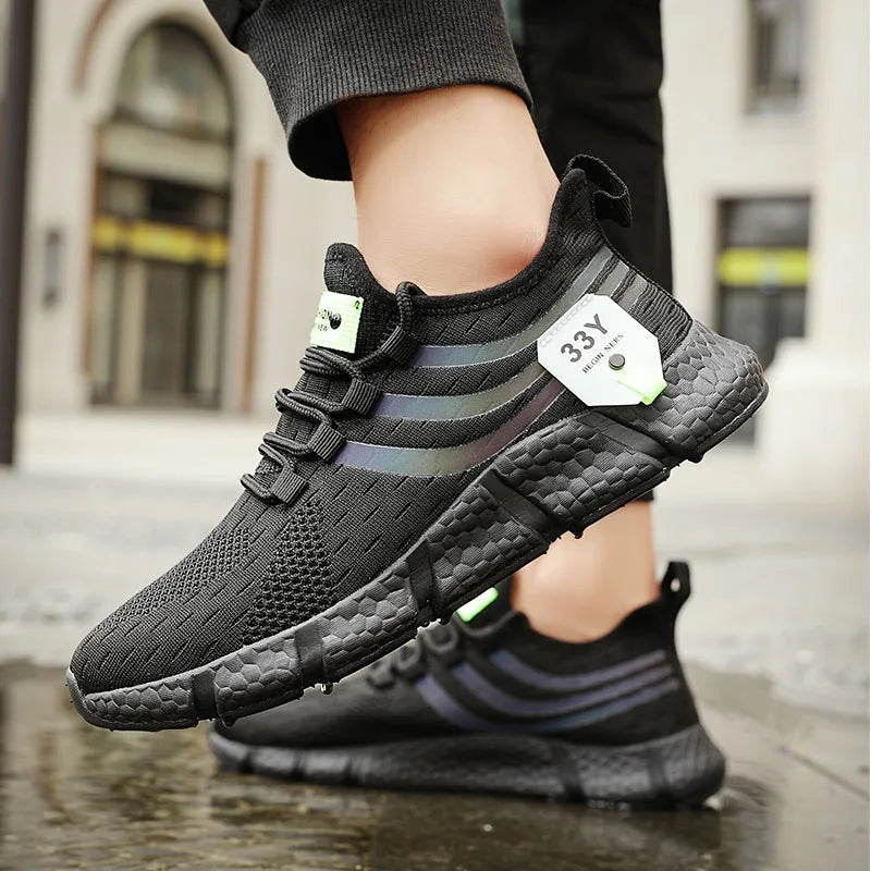 Lightweight Breathable Mesh Sports Sneakers