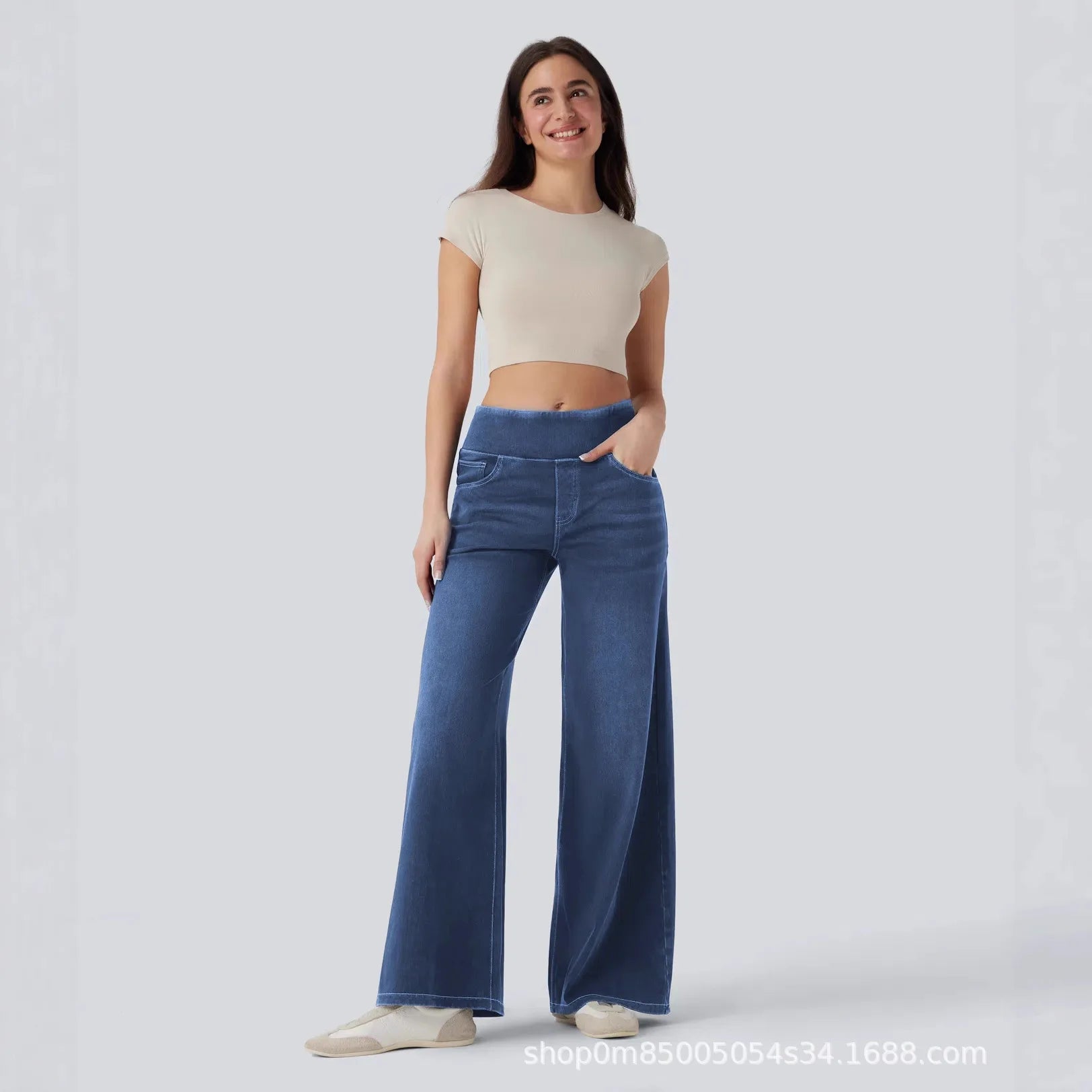 Wide Leg Zipper Detail Jeans