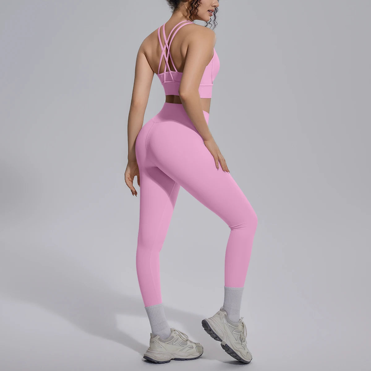 New Yoga Set for Woman Summer Gym Sports Running Bra Top Breathable Peach Buttocks Women Leggings Solid Color Yoga Set