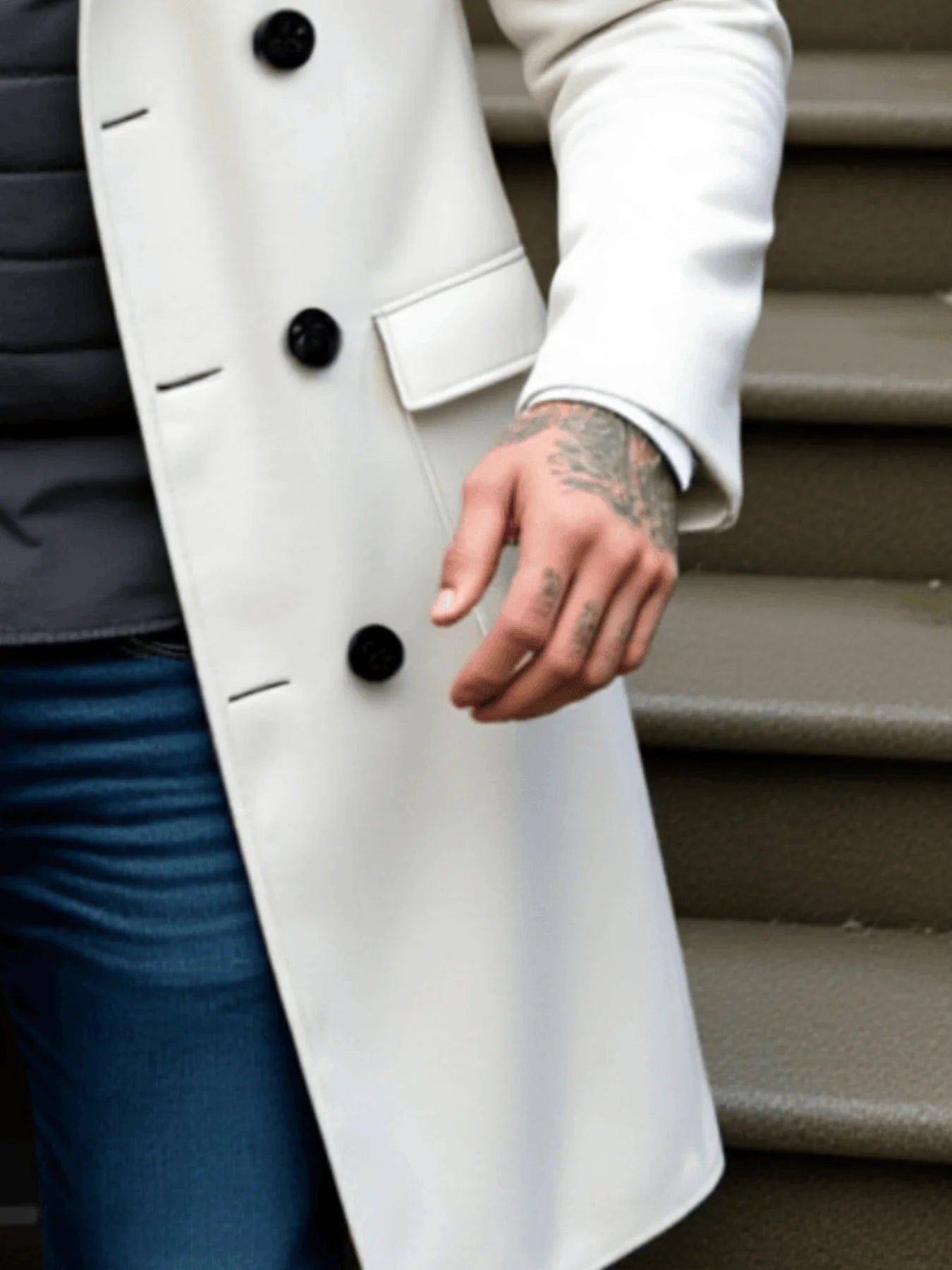 Refined Double Breasted Wool Coat