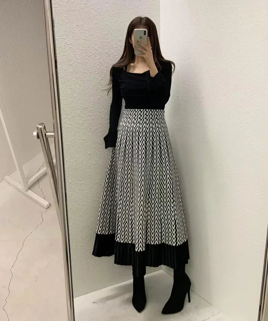 Retro Knitted Pleated Midi Skirt